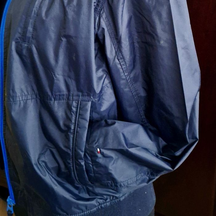 Tommy Hilfiger kurtka 158
Hilfinger przeciwdeszczowa kurtka