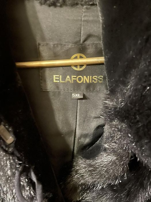 Продам шубу с Мутона с капюшоном чёрная доставка новой поштой або Укра