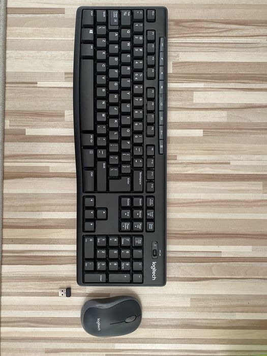 Zestaw bezprzewodowy klawiatura i mysz Logitech MK270