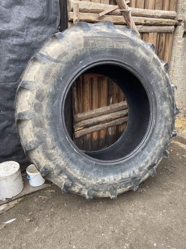 Opony Pirelli 520/85R38 2szt