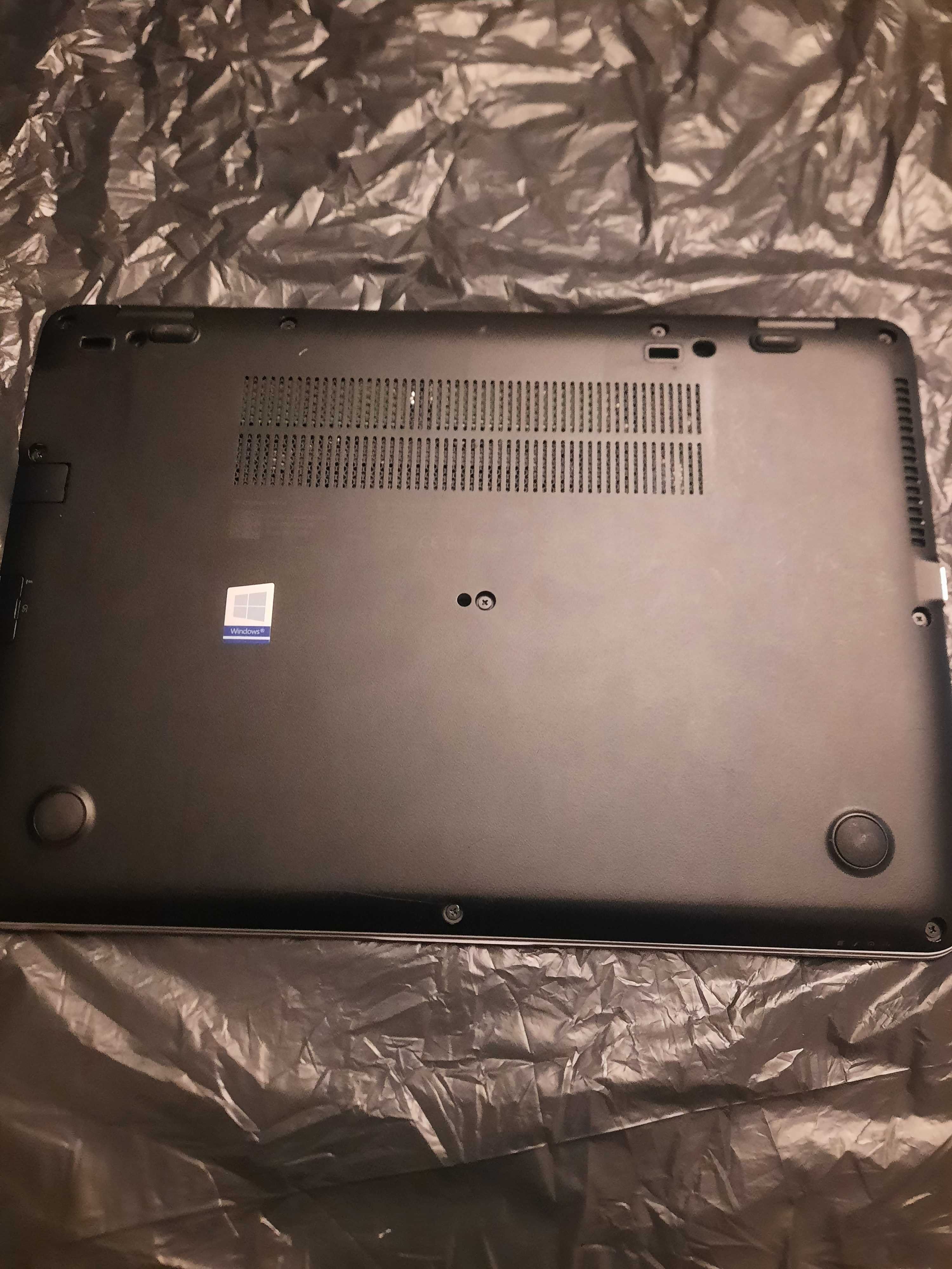 Notebook ELITEBOOK HP 840 G4 15,6 " I5-7200CPU 8GB 512GB WIN10PRO