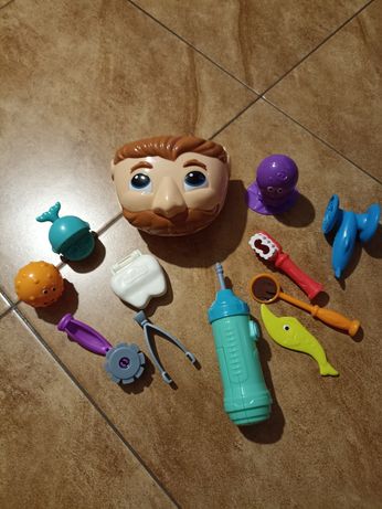 Dwa zestawy Play-doh ocean i dentysta