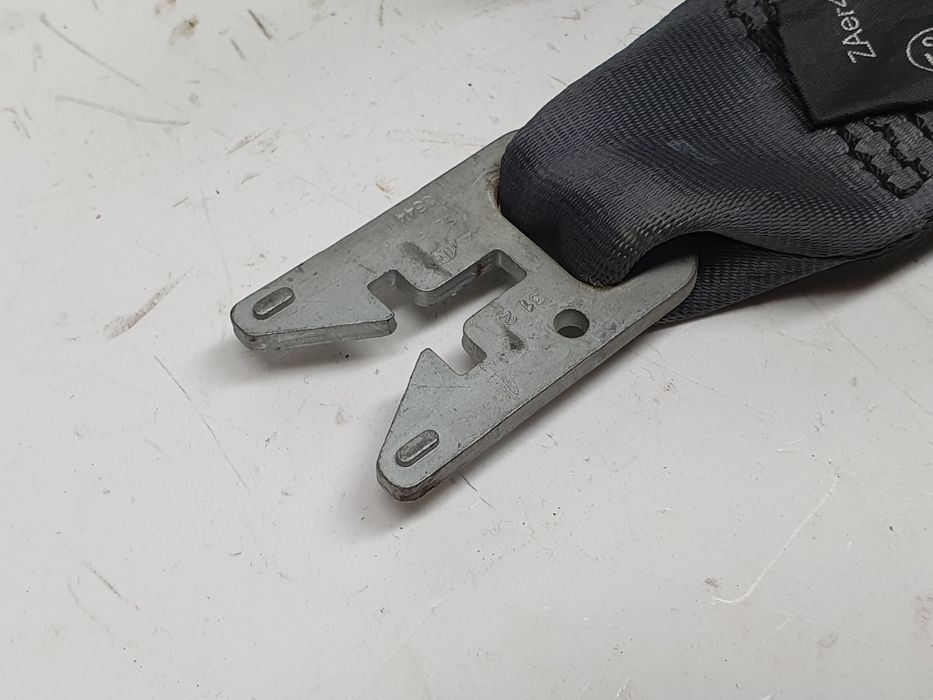 Cinto frente esquerdo RENAULT Laguna II (BG0/1_)