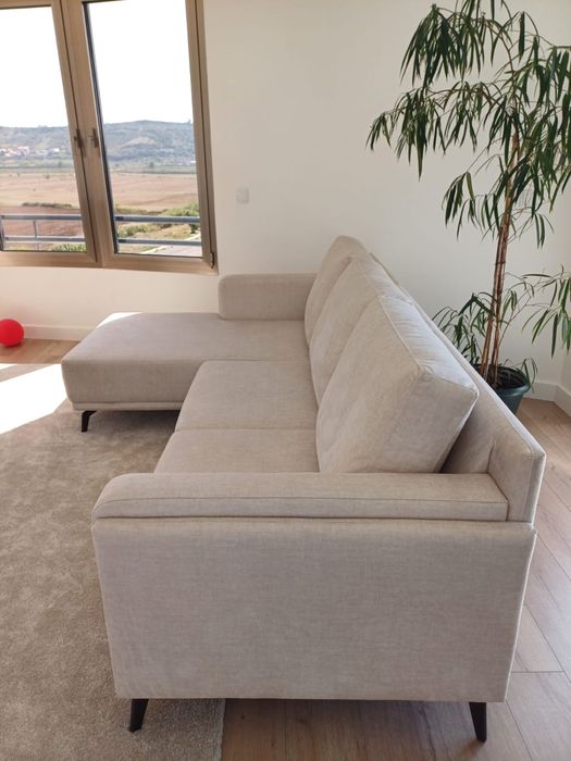 Sofá Novo com as dimensões 2,55x1,60 de Chaise longue