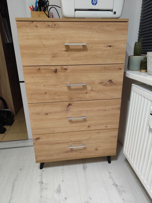Komoda z szufladami