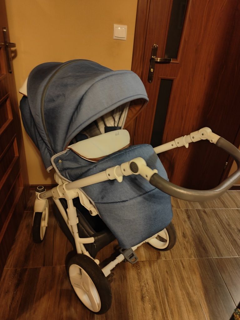 Wózek BEXA Ideal 2w1 głęboko-spacerowy