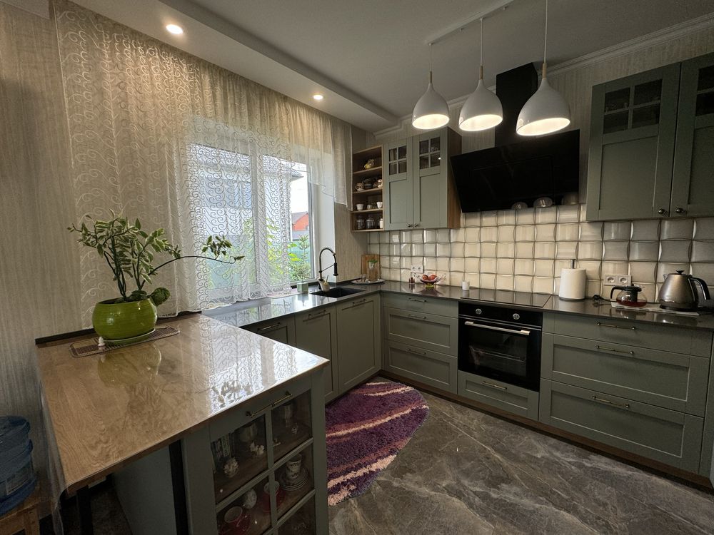 Продам укомплектований будинок м. Бориспіль