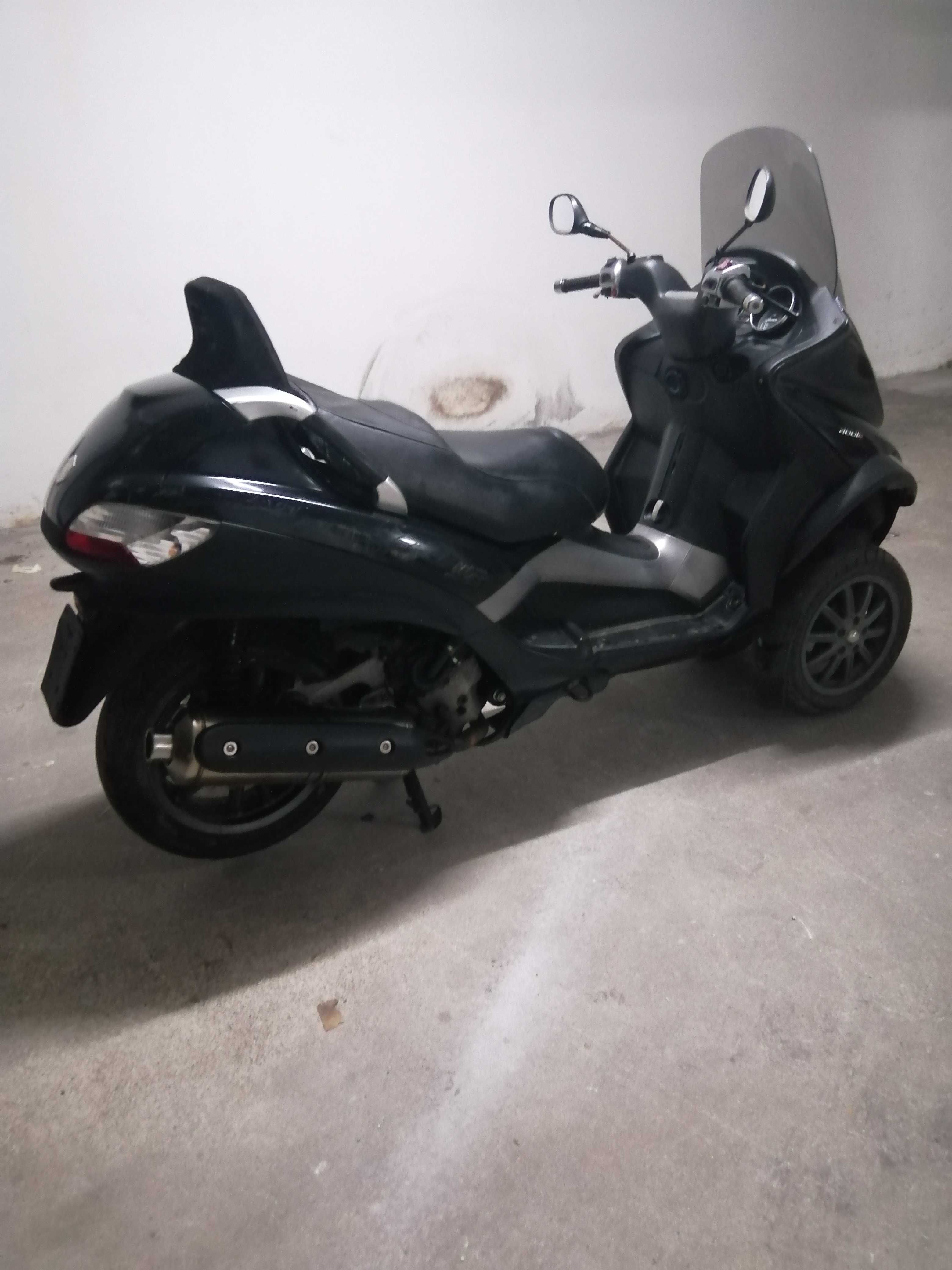 Piaggio mp3 400 ie