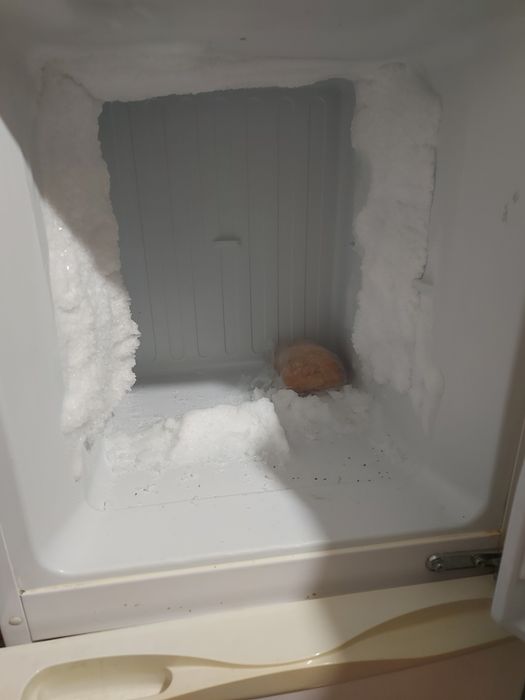 Frigorífico JOCEL muito bom, 140cm altura