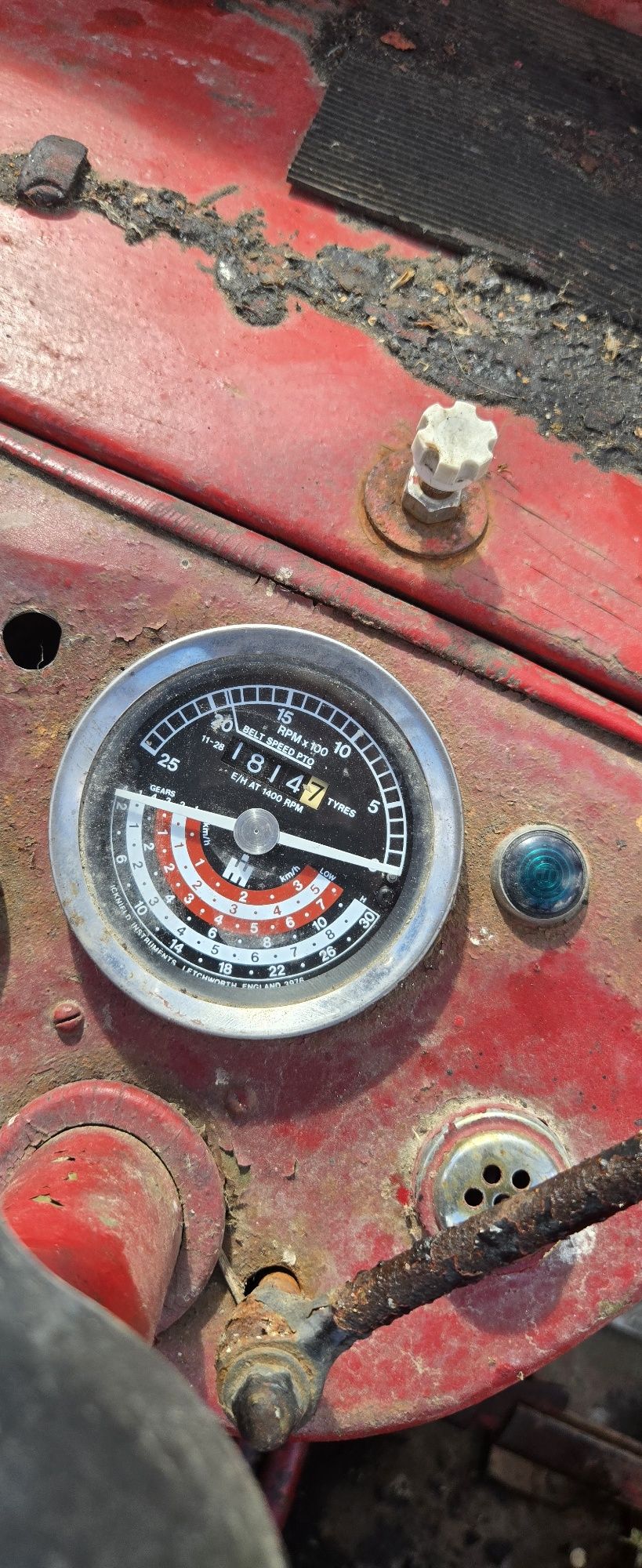 Sprzedam traktor