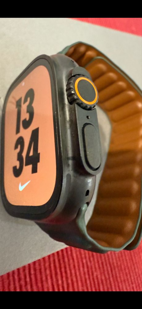 Apple Watch Ultra 2  Black GPS + Celular 49 MM