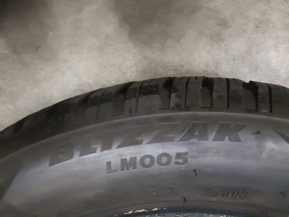 22r, Opony zimowe Bridgestone Blizzak LM005 205/55R16 91H