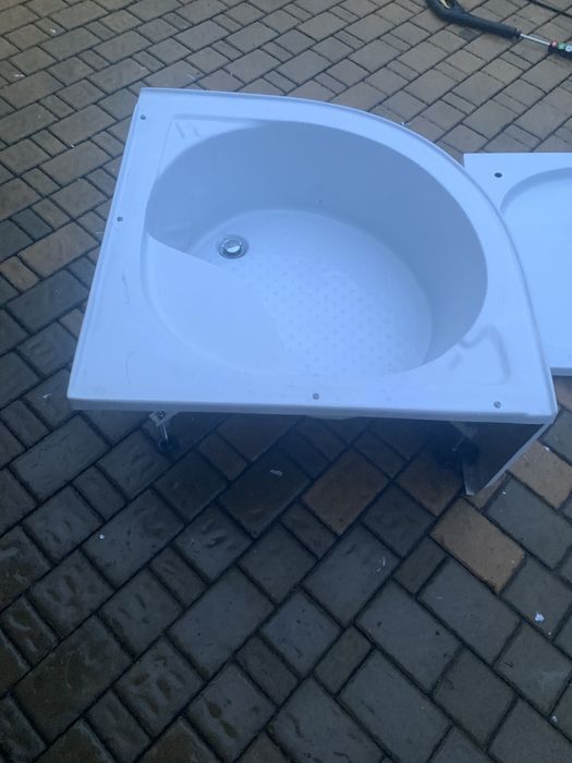 Продам ванну бокс
