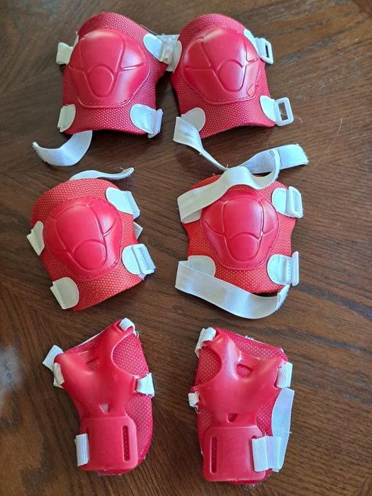 Набір для захисту колін,ліктів та долонь