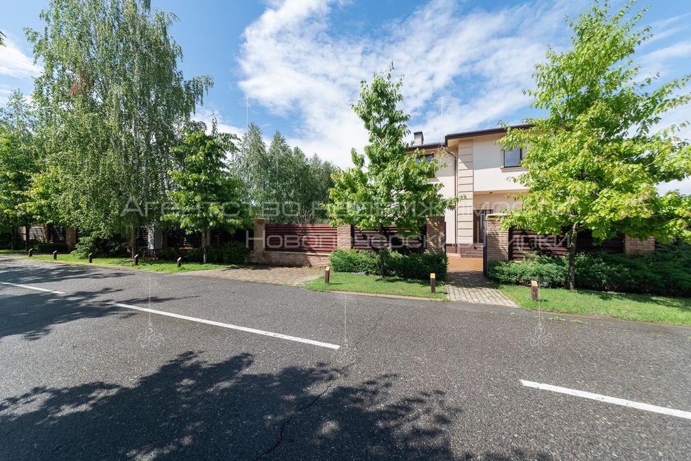 КМ Хутір Ясний,Лісники вихід на воду Будинок 462м2 з ремонтом,23 сот.