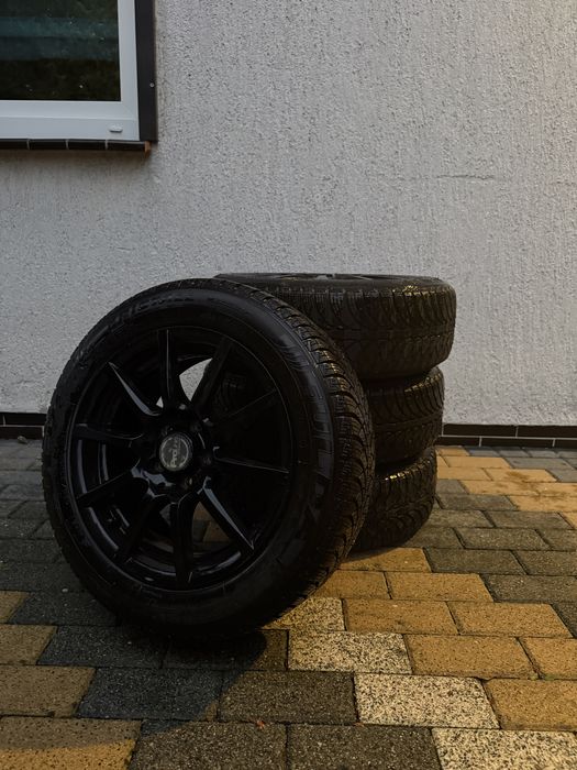 Komplet felg aluminiowych z oponami zimowymi – 16" – JAK NOWE!
