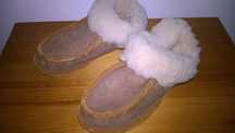 Chinelos pantufas em pele nº 30