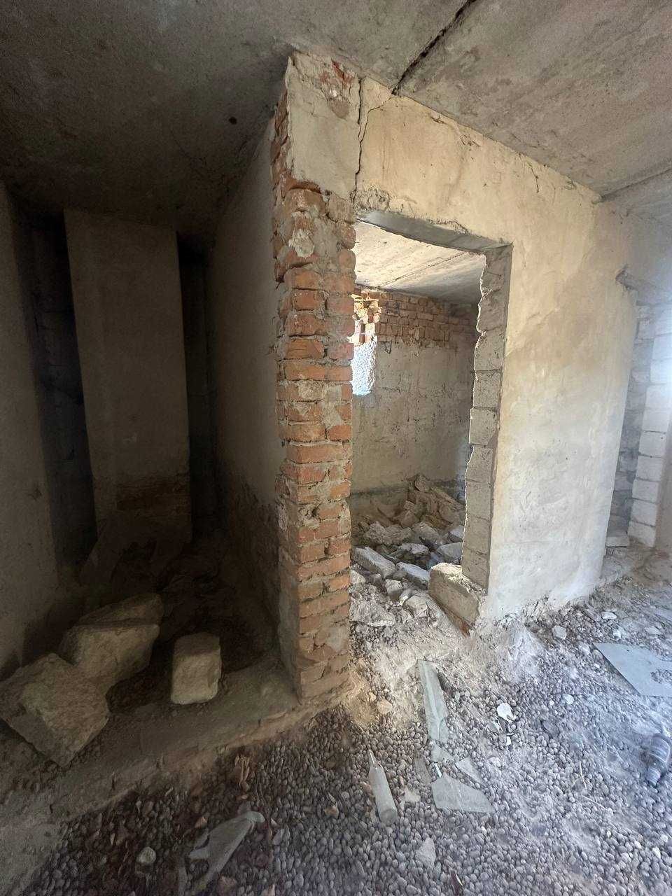 Продаж будинку з ділянкою в селі Кам’янопіль