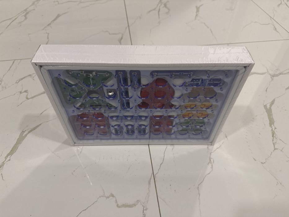 Електроний конструктор повністью новий !