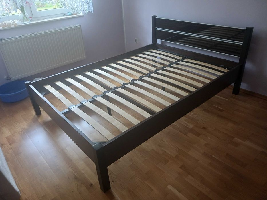 zestaw mebli do sypialni