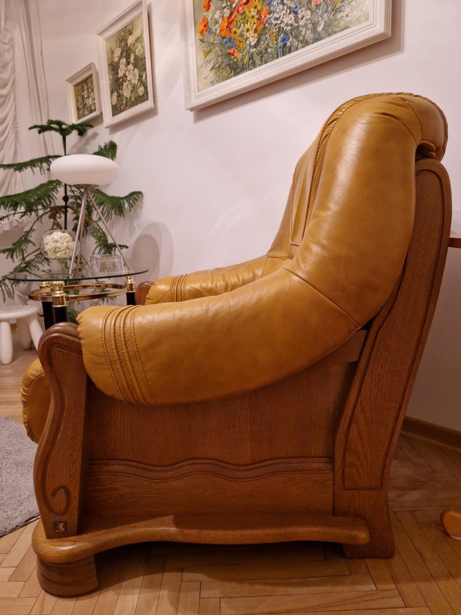Komplet mebli skórzanych firmy Kler