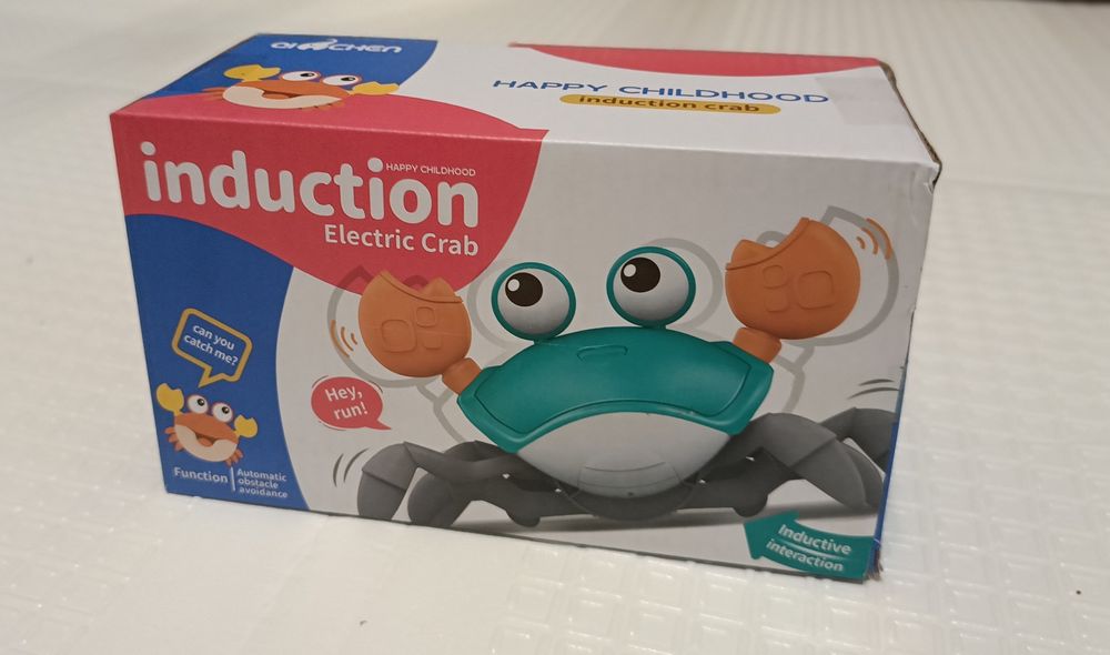Іграшка краб (тікаючий краб) інтерактивний зі звуковими ефектами.