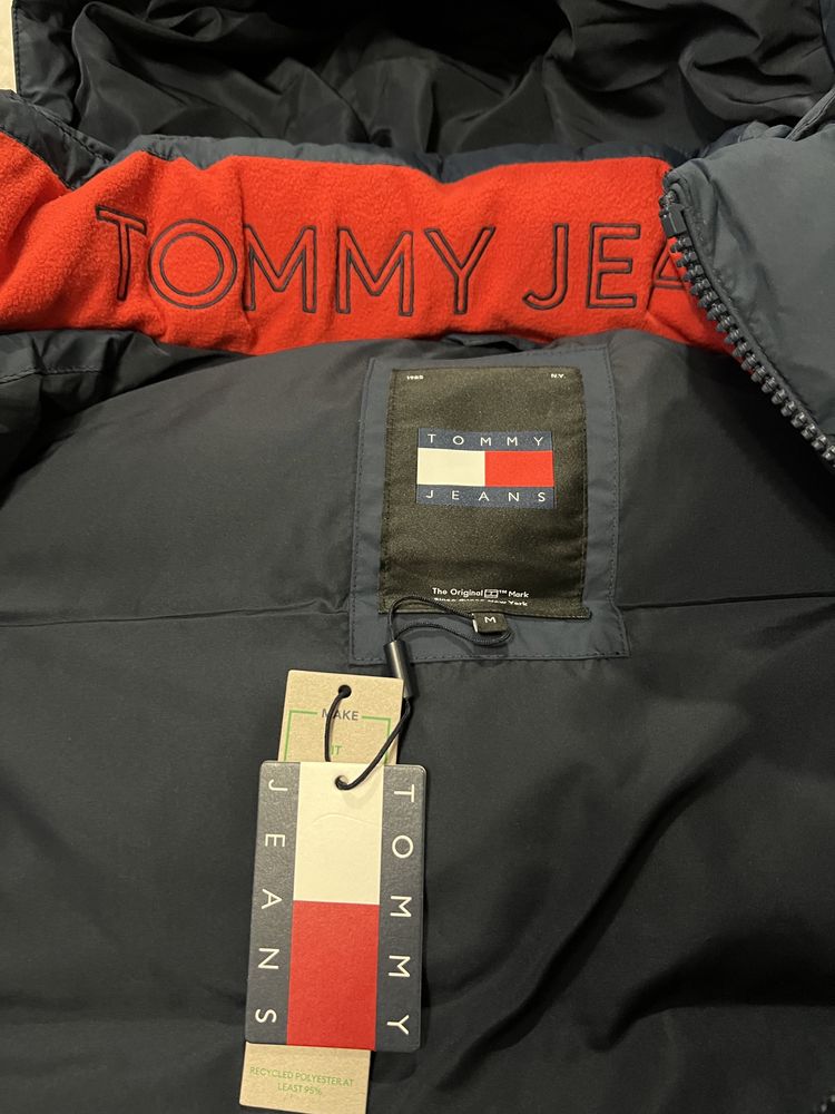 Жилетка Tommy Hilfiger  Новая Оригинал