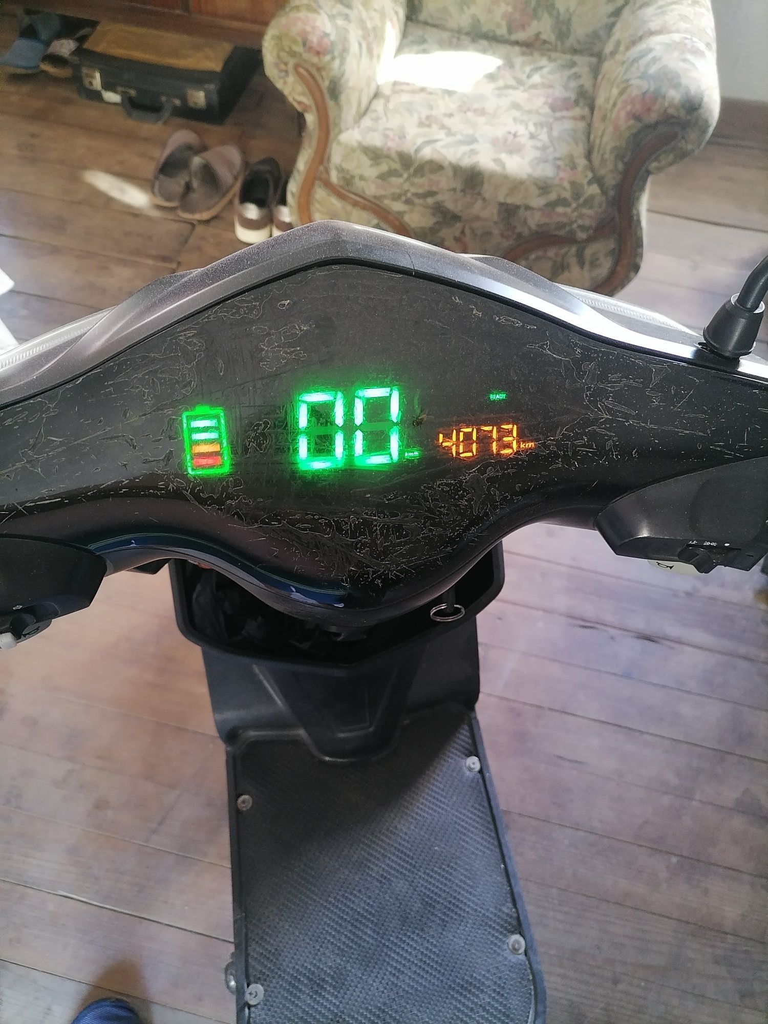 Vendo scooter eléctrica vortex a funcionar bem