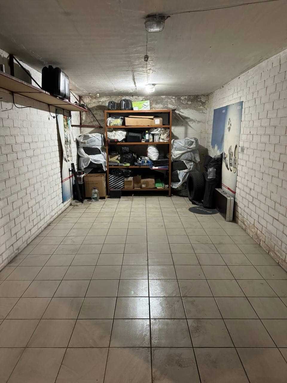 гараж, бетоний, підземний