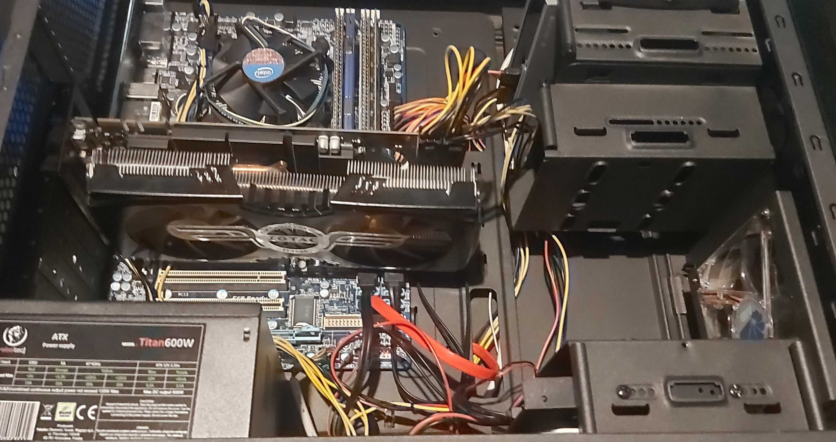 PC Gwarancja I5-650\GTX 470 ZOTAC\ 8GB DDR3\SSD\1TB\600W