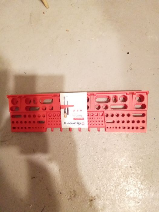 Półka, wieszak na narzędzia, wkrętaki, klucze, organizer