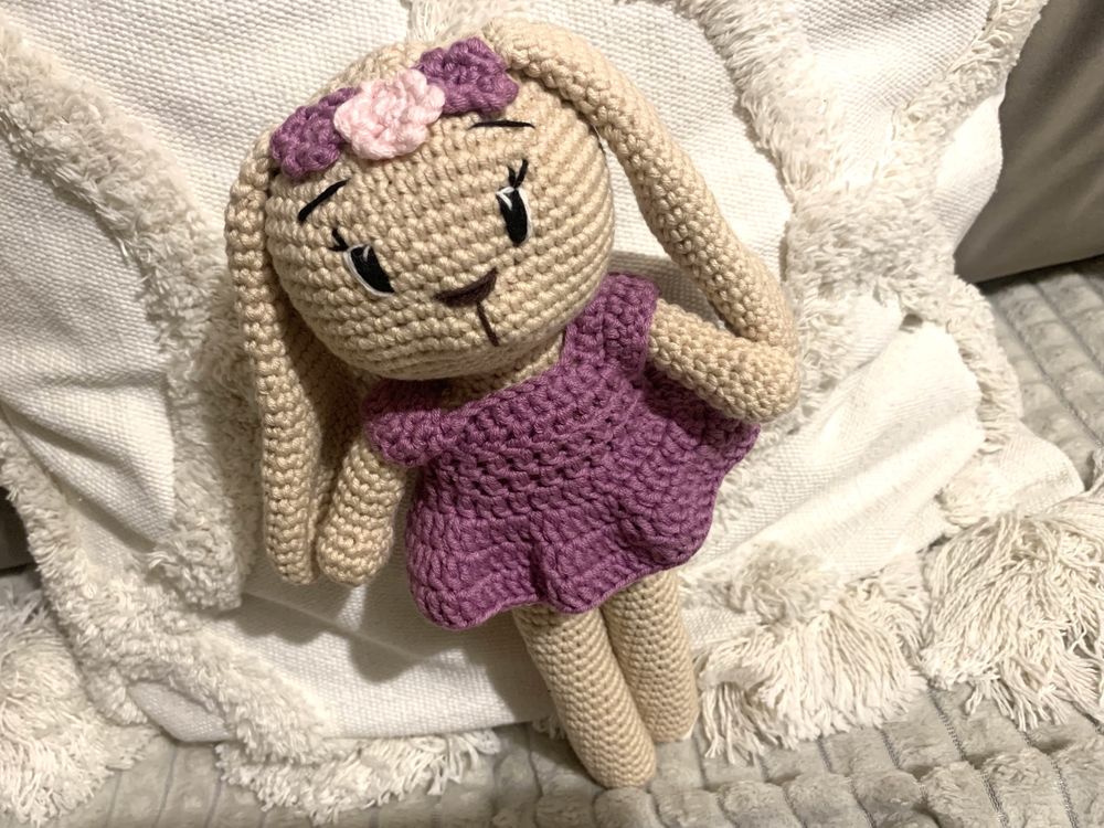 Miś krolik zrobiony na szydełku handmade