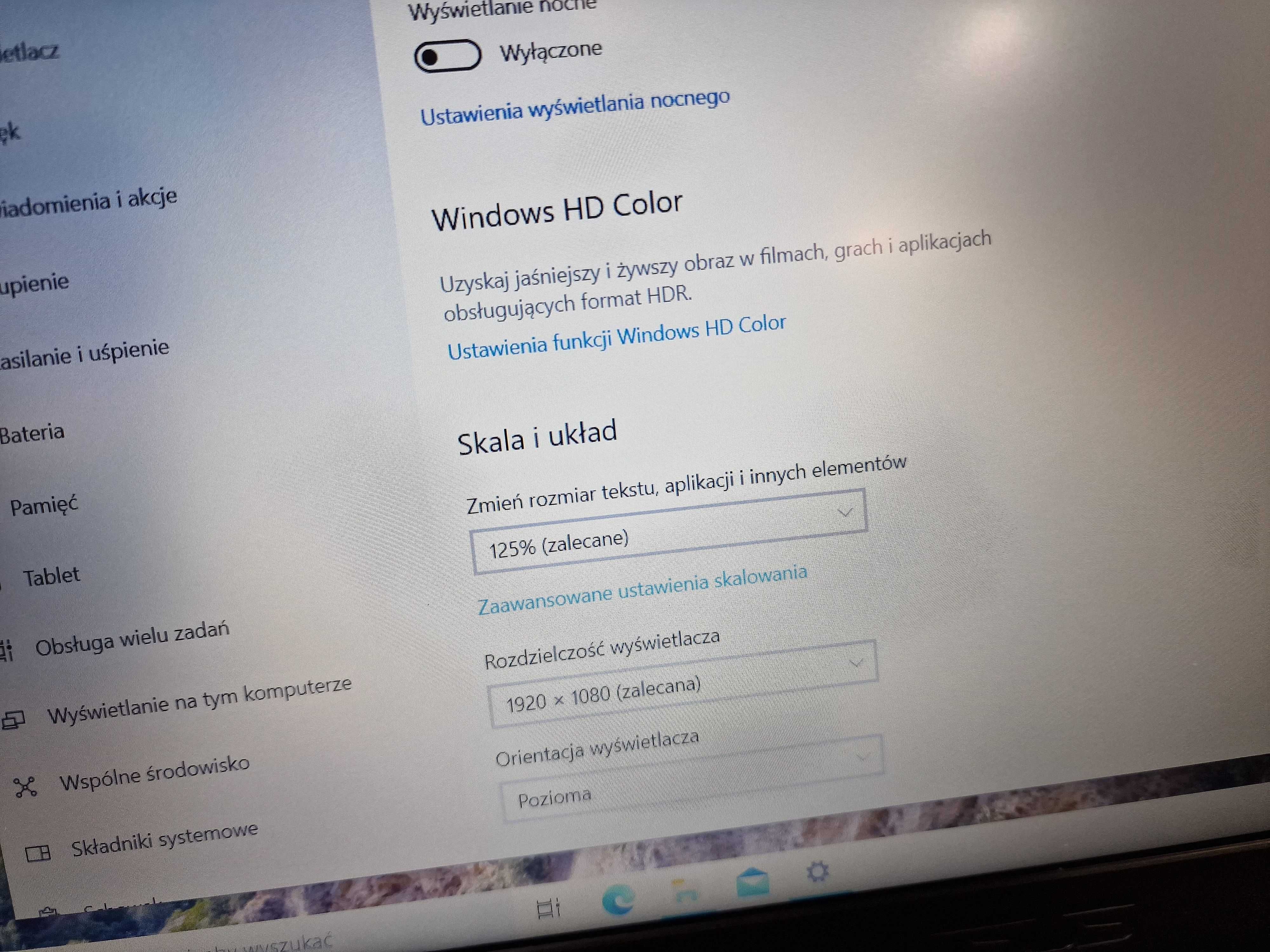 Asus Vivobook MAX X541SA/ Pentium N3700/ 4GB/ 128GB/ W10/ Grade A