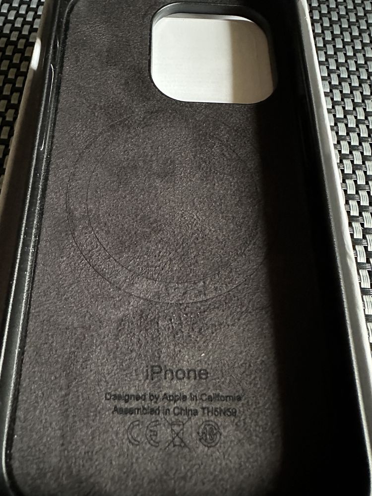 Etui Case Apple Iphone 14 Pro Max Midnight Skóra