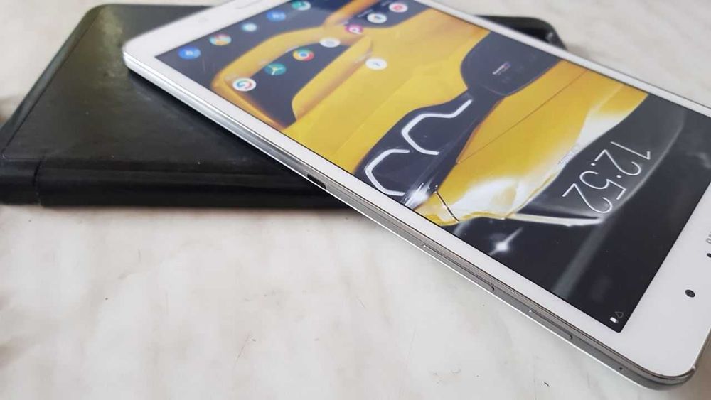 Ігровий 2k Samsung Tab 8.4" SM-T320 16GB Оригінал