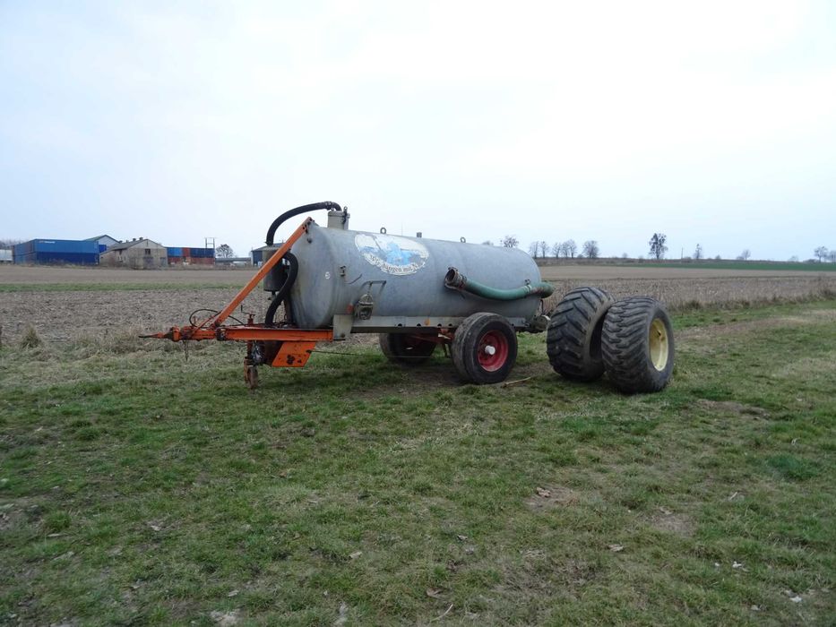Beczkowóz wóz asenizacyjny  beczka KAWECO 6000 L. Możliwość Transportu