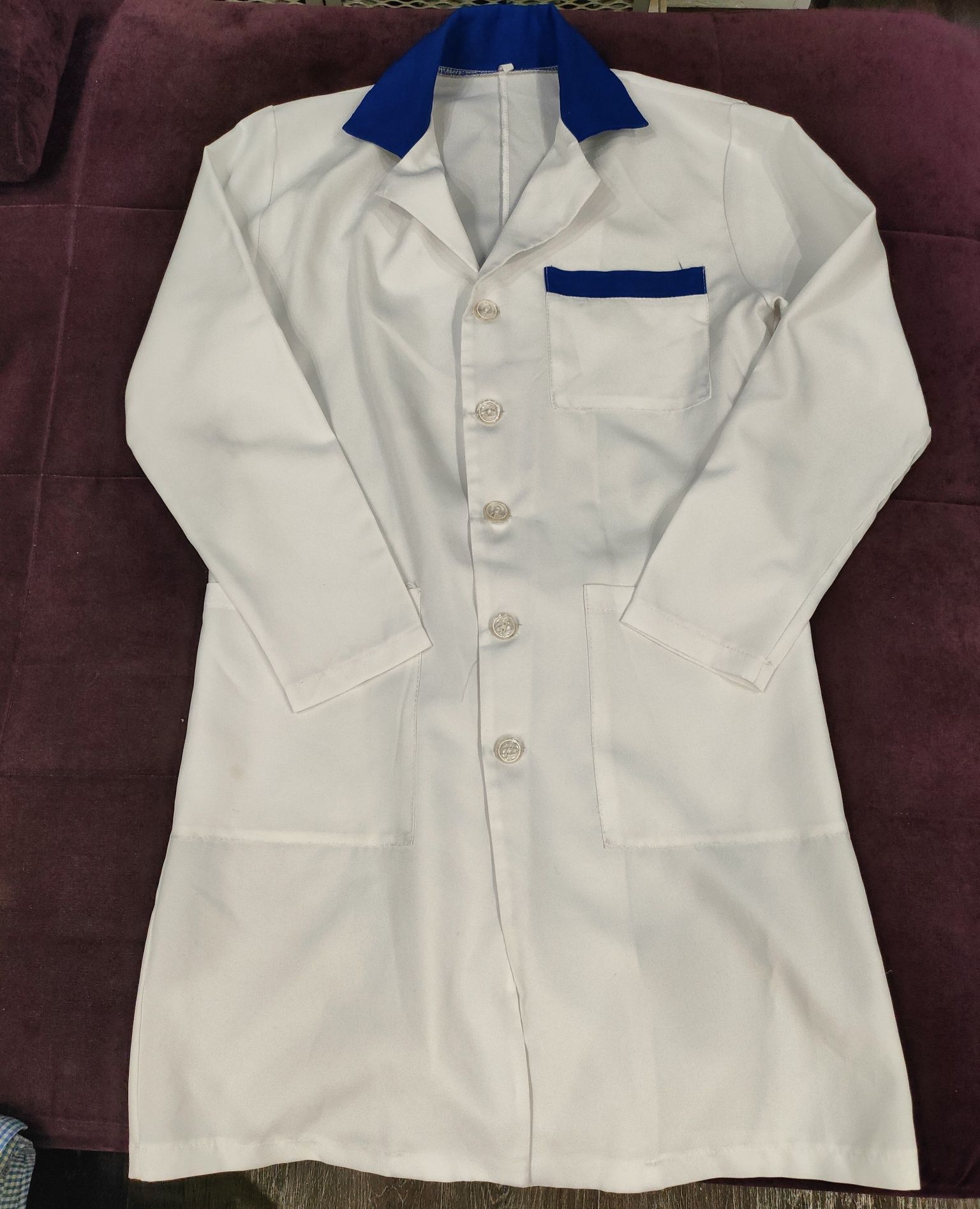 Медицинский халат, размер М-Л, плотный