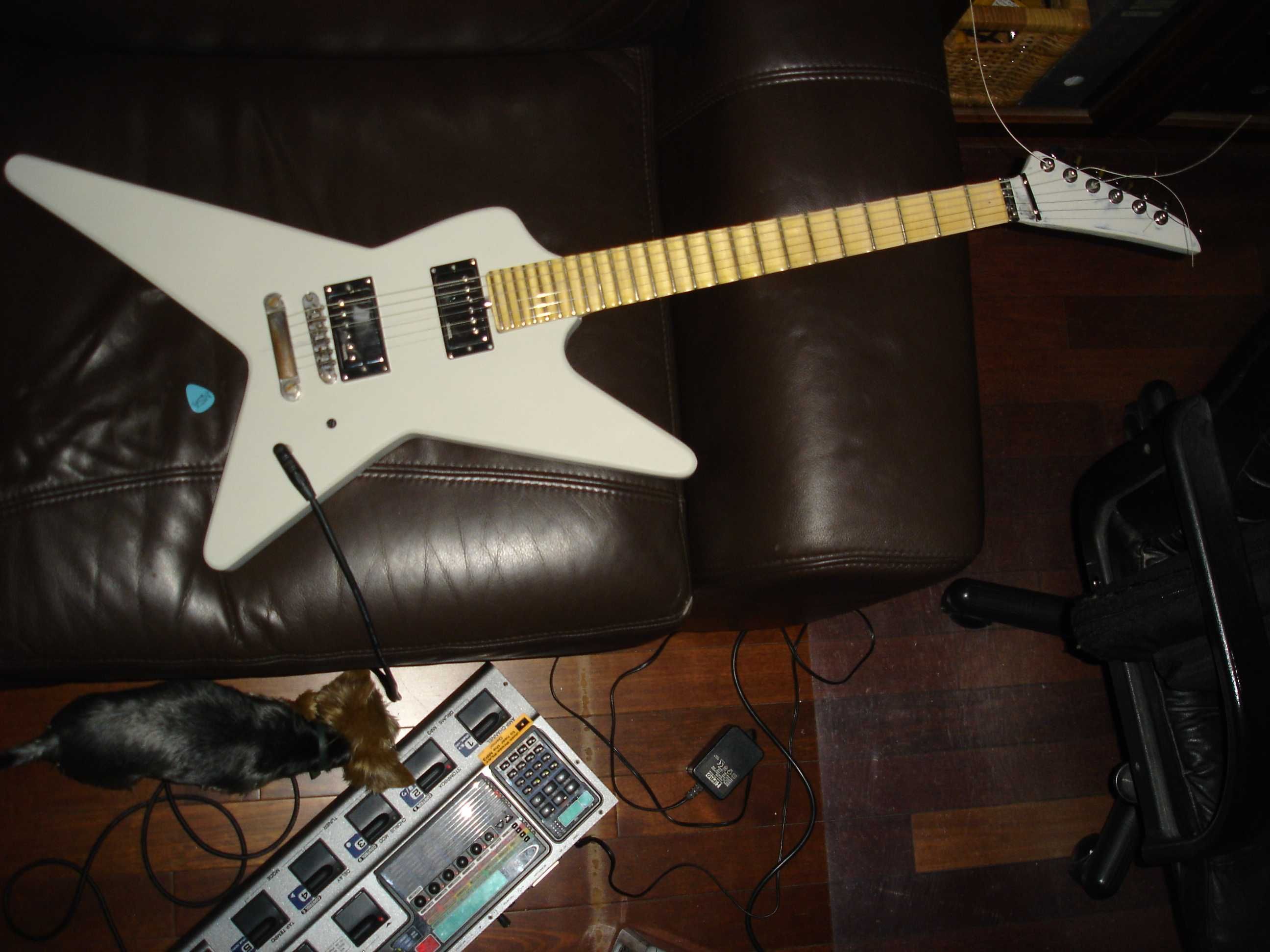 Korpus do gitary z lat '80 vintage