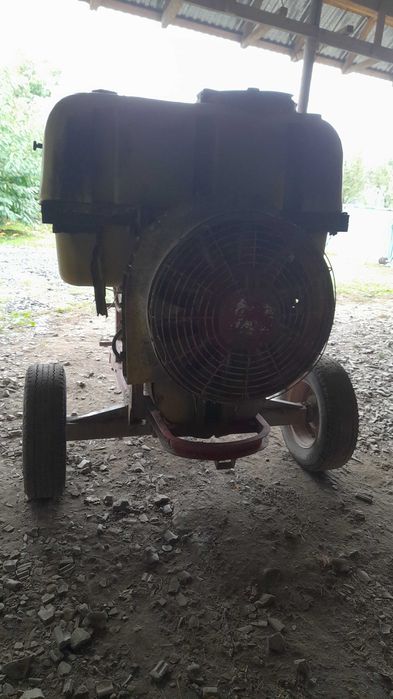 Садовий оприсківач