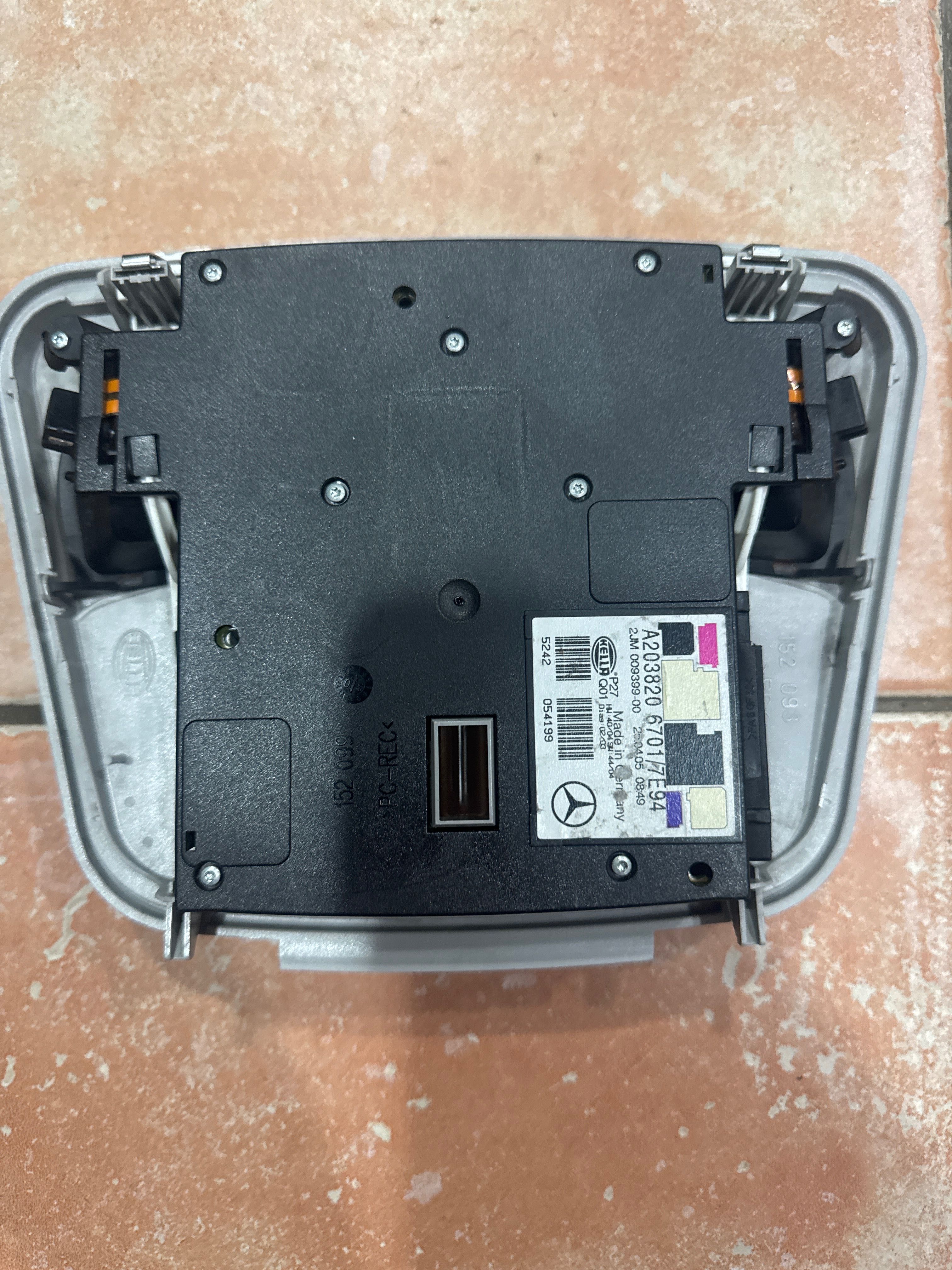 Luz interior/Plafonier Frente Mercedes Benz C Class W203