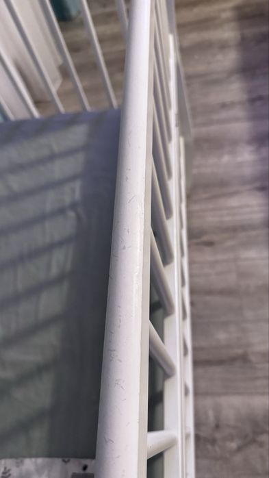 Дитяче ліжечко з матрасом