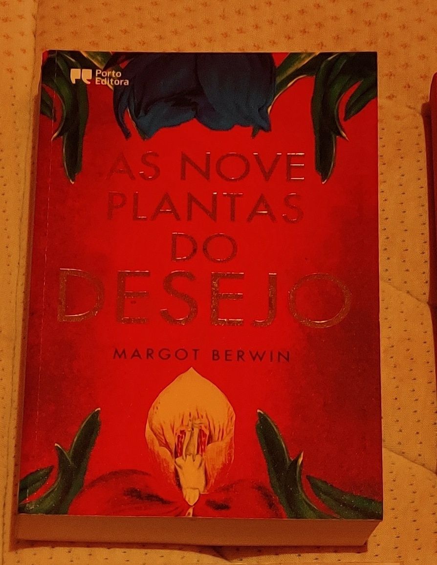 Livro As Nove Plantas do Desejo, de Margot Berwin