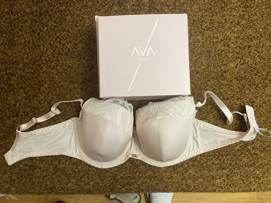 Продам бюстгальтер