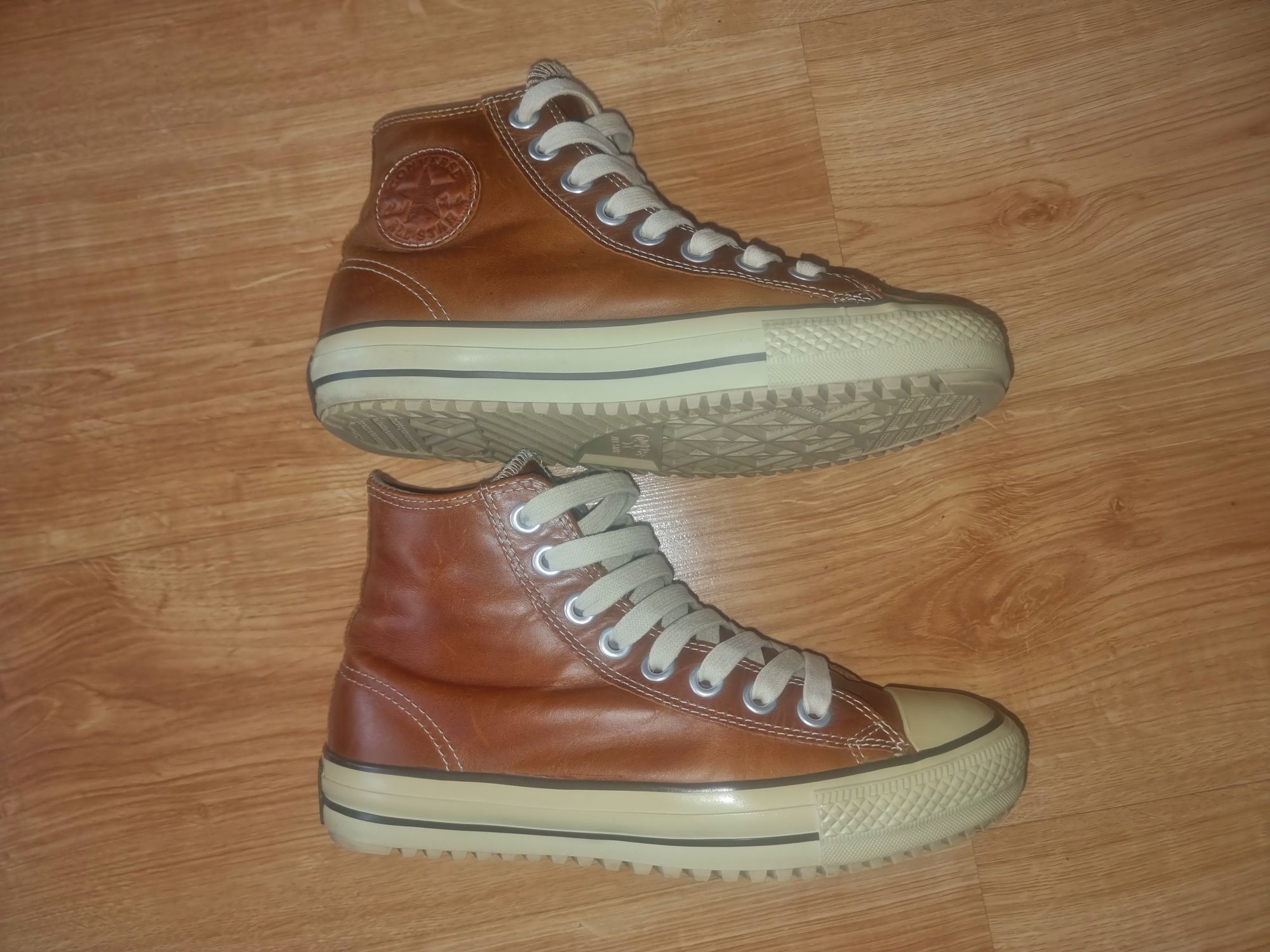 Skórzane buty Converse All Star Mid Pinecone Boots, rozmiar 40-40.5