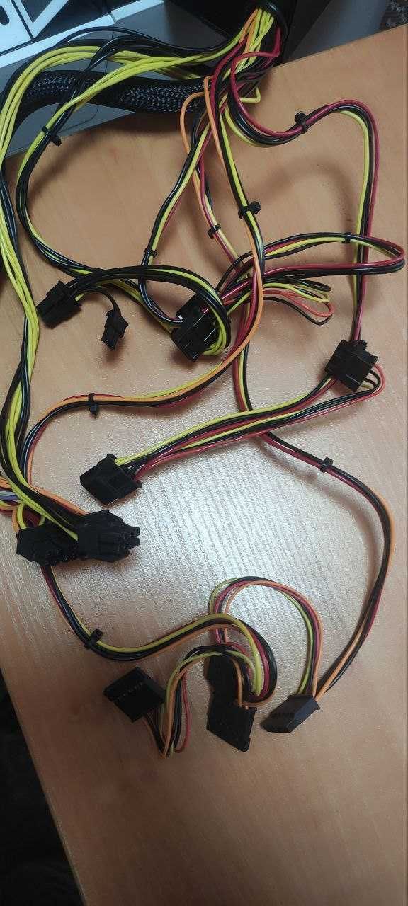 Блок живлення LC-Power LC6550 V2.2 550W