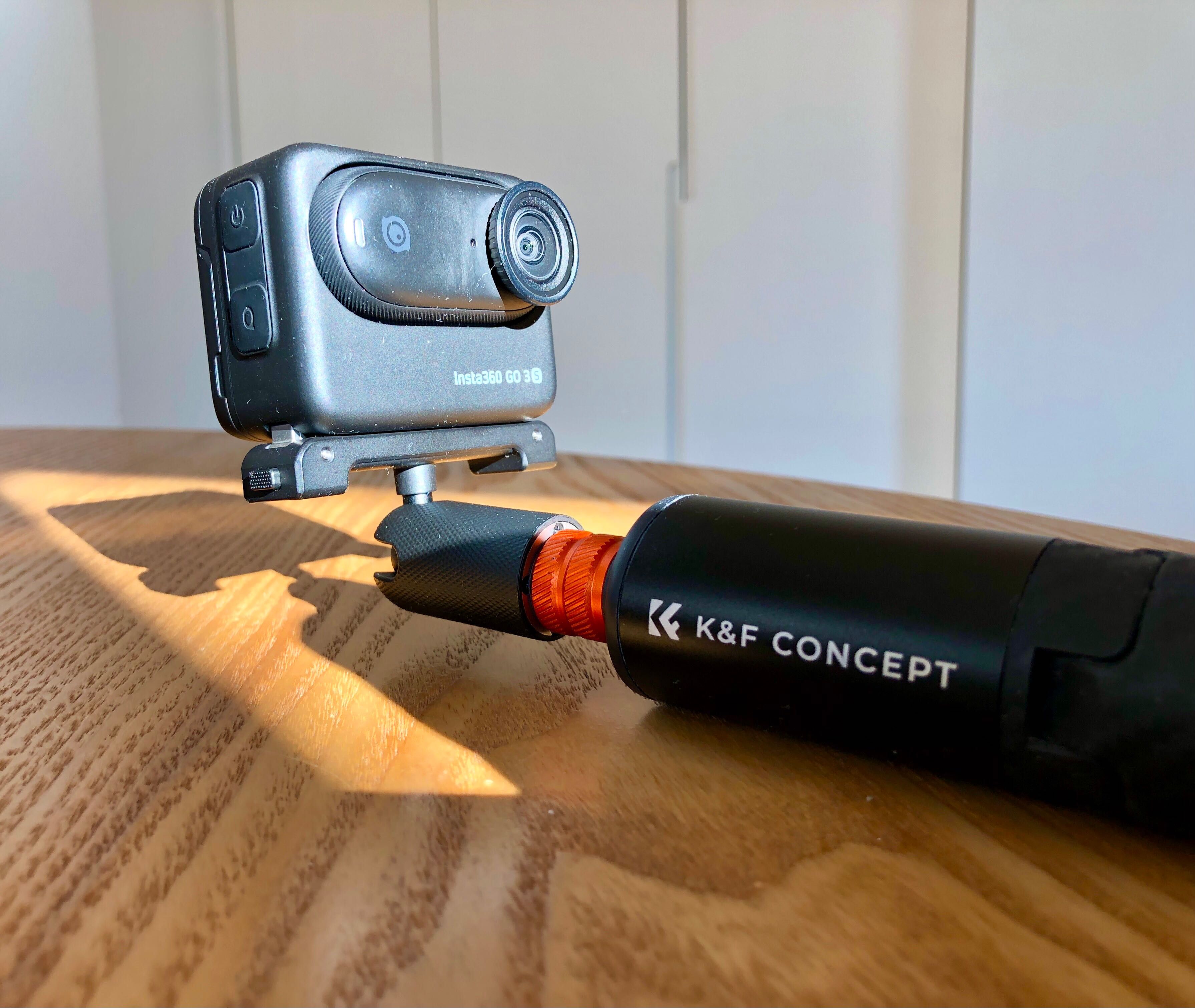Insta360 Go 3S Action Camera e pacote de acessórios de luxo incluído!