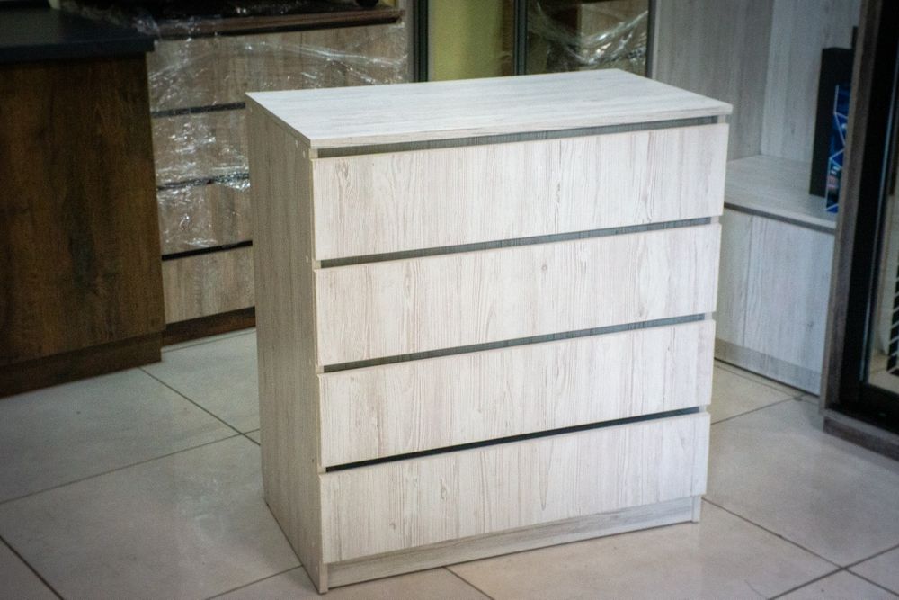 Комоди власного виробництва