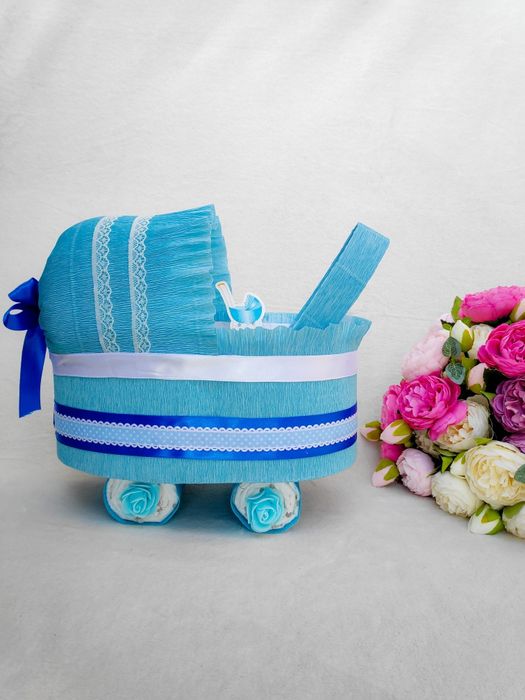 Wózek z pampersów pieluszek pieluch chrzest roczek baby shower tort