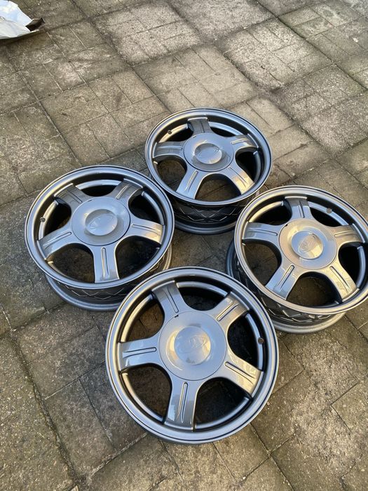 Диски-титани 14 4 98 ваз ет-35 5,5j