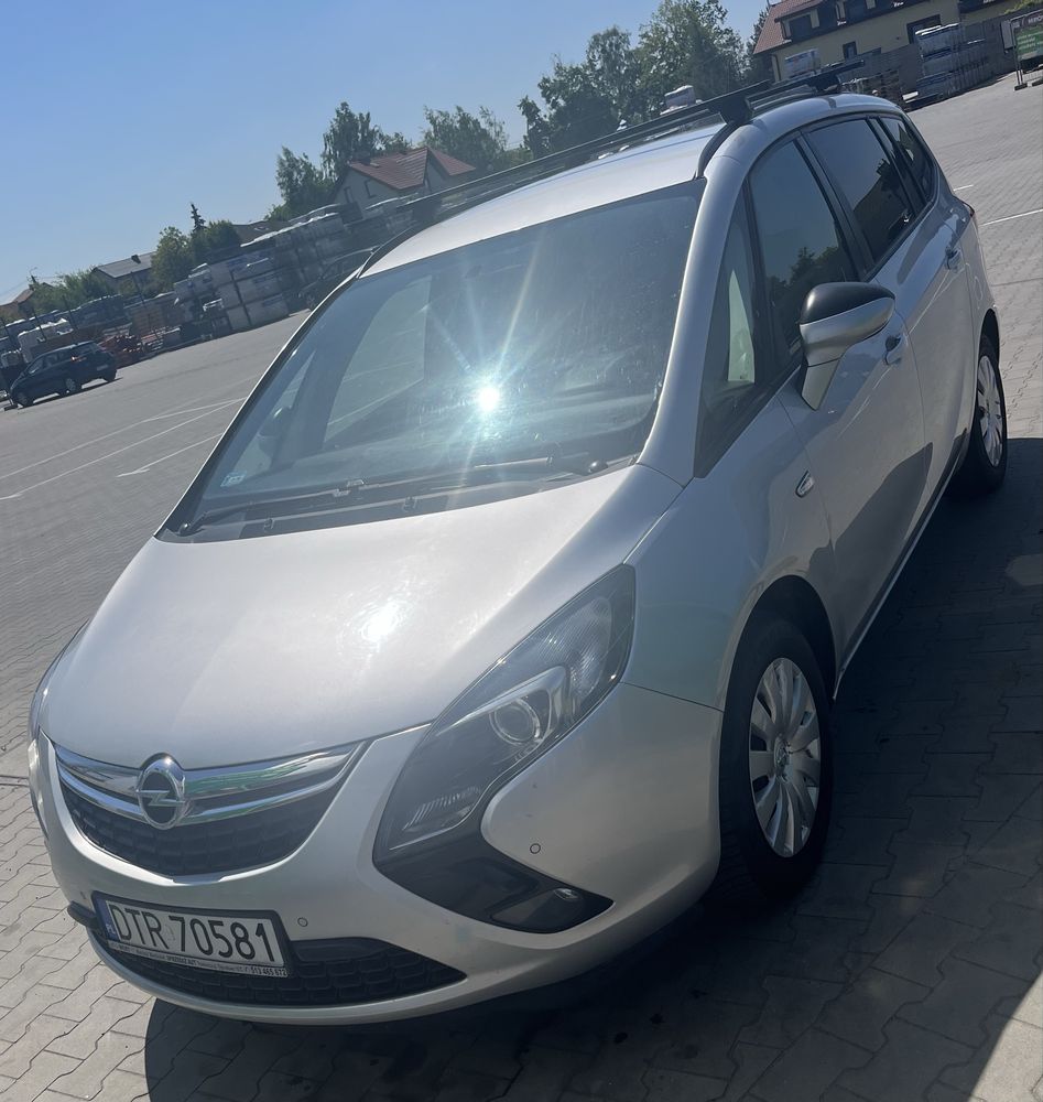 Opel zafira tourer 2.0 CDTI